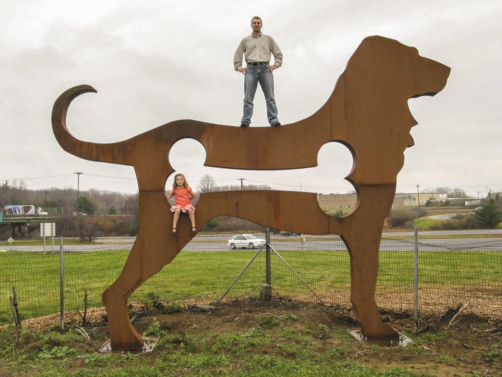16-foot-dog.jpg